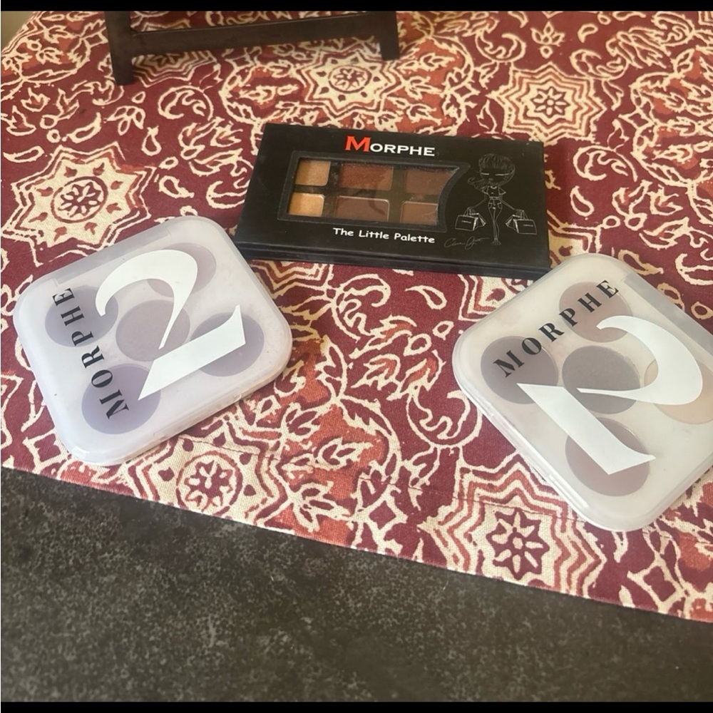 Morphe Compact Eyeshadow Trio with Neutral Tones